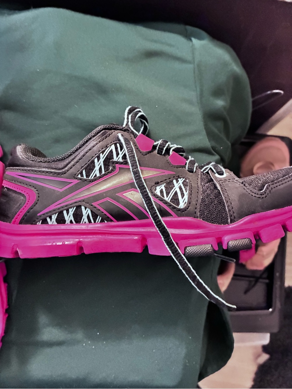 Reebok Women's Black and Hot Pink Trail Running Shoes